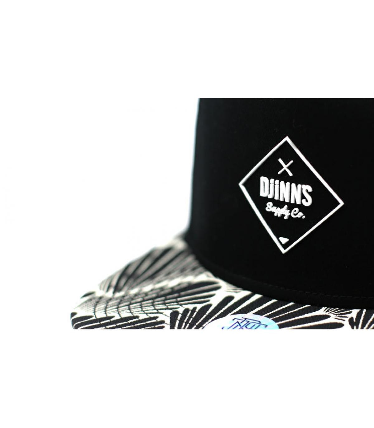 black snapback jacquard peak black snapback jacquard peak